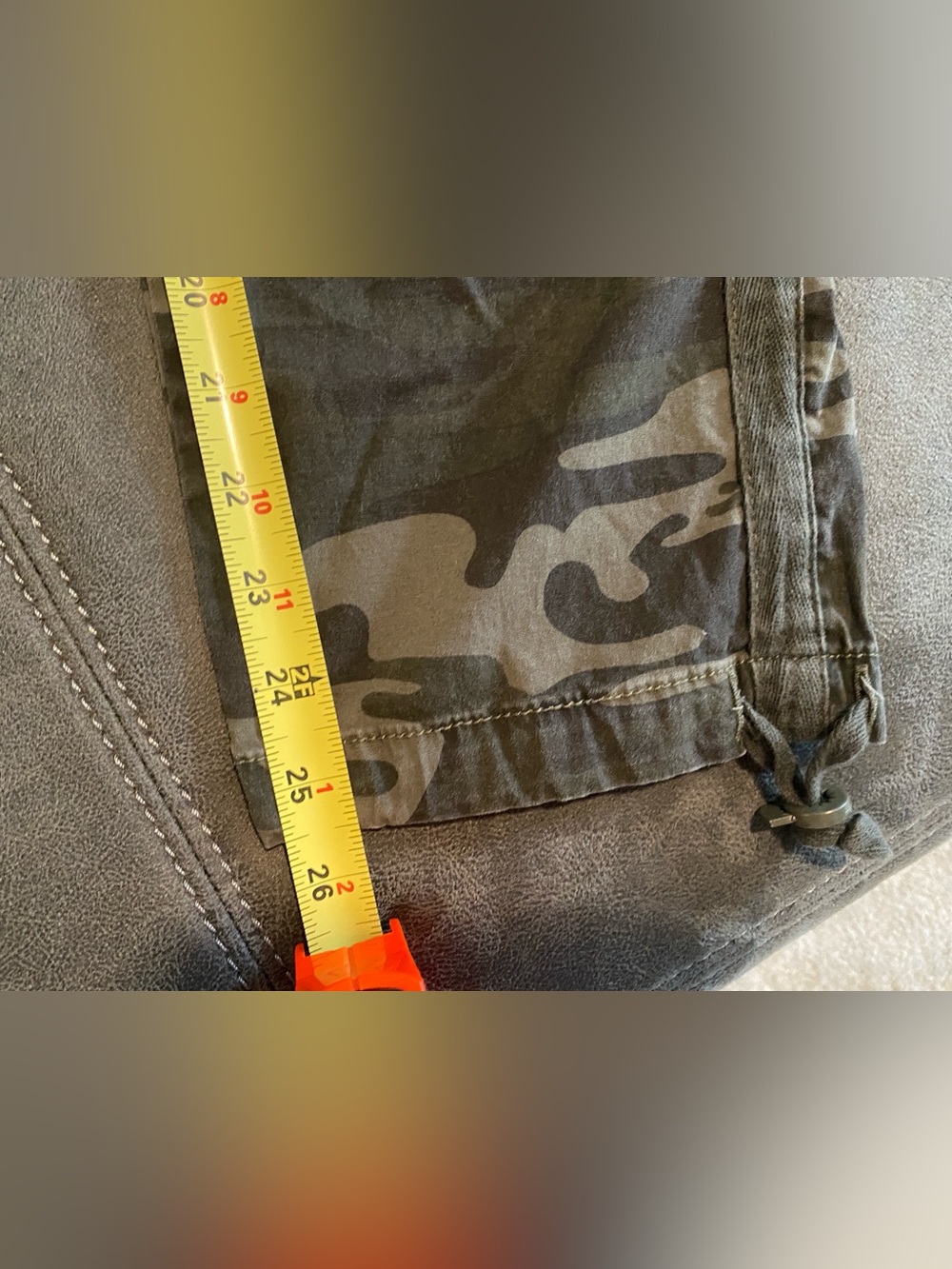Sanctuary Camo Cargo Pants in Olive Green Sm - Picture 4 of 12